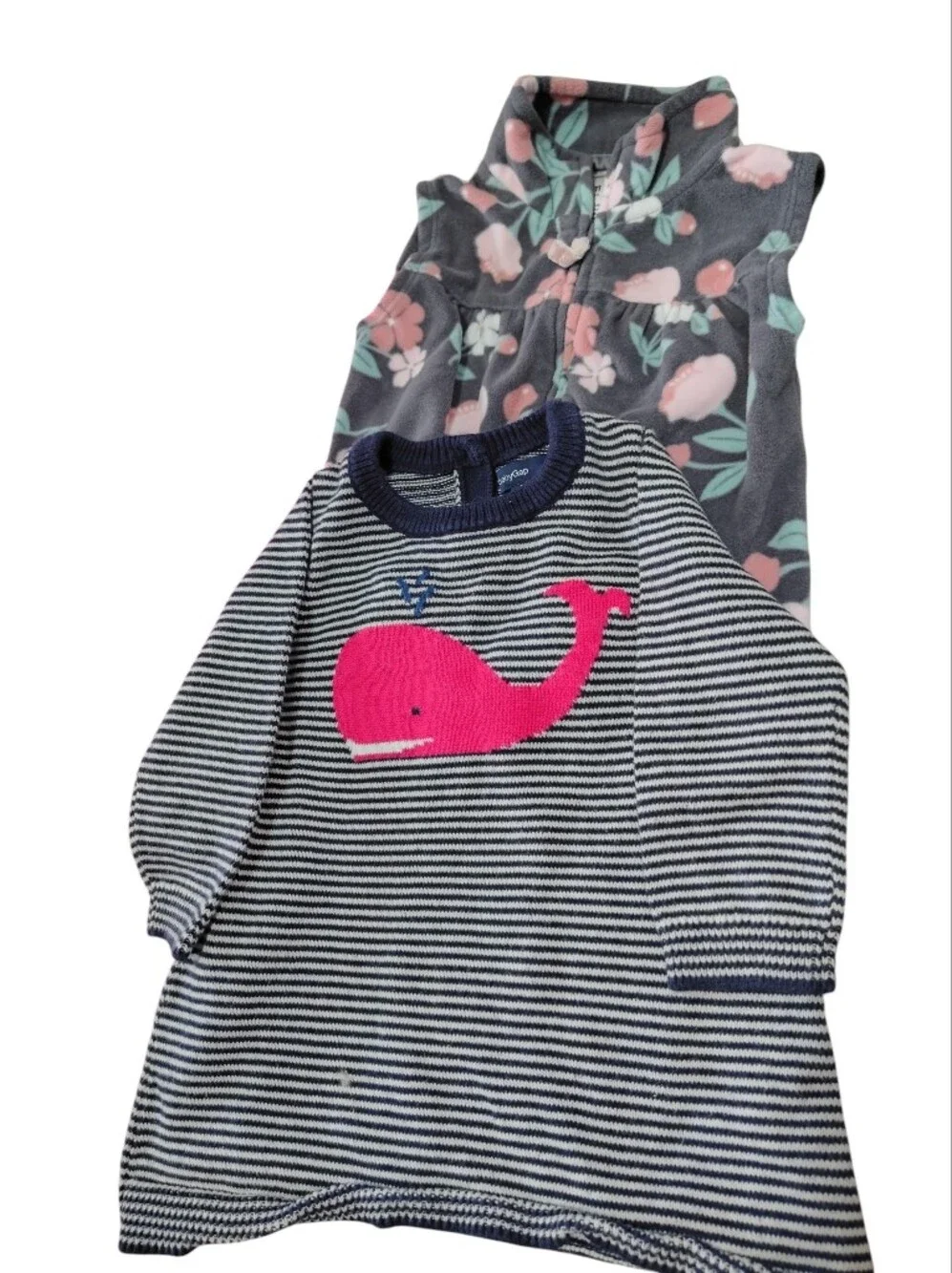 Sweatshirt Jacket Sweater Bundle in Baby Girls size 6-12 Months Cozy Warm Casual